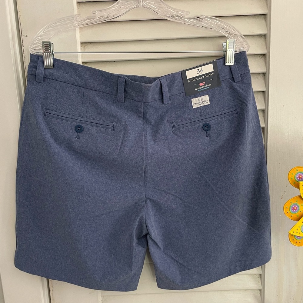 Vineyard Vines 8” performance Breaker shorts, size 34, NWT